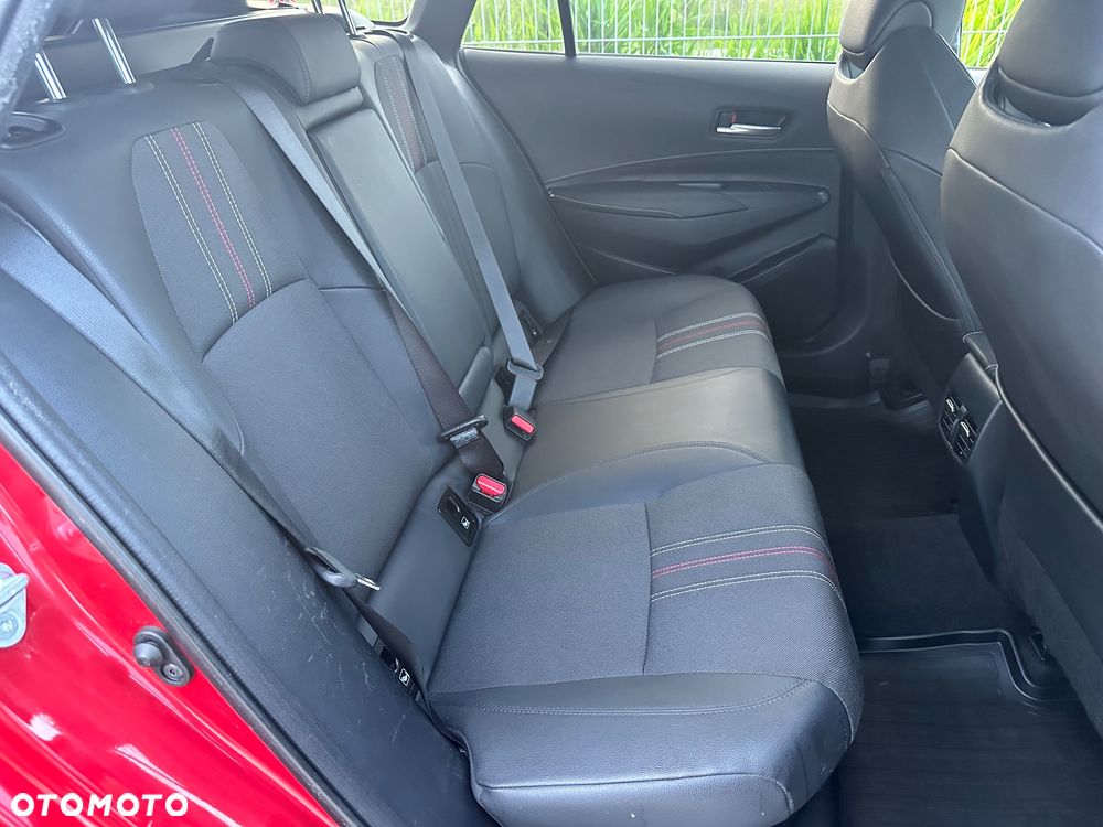 Toyota Corolla 1.8 Hybrid GR Sport - 29
