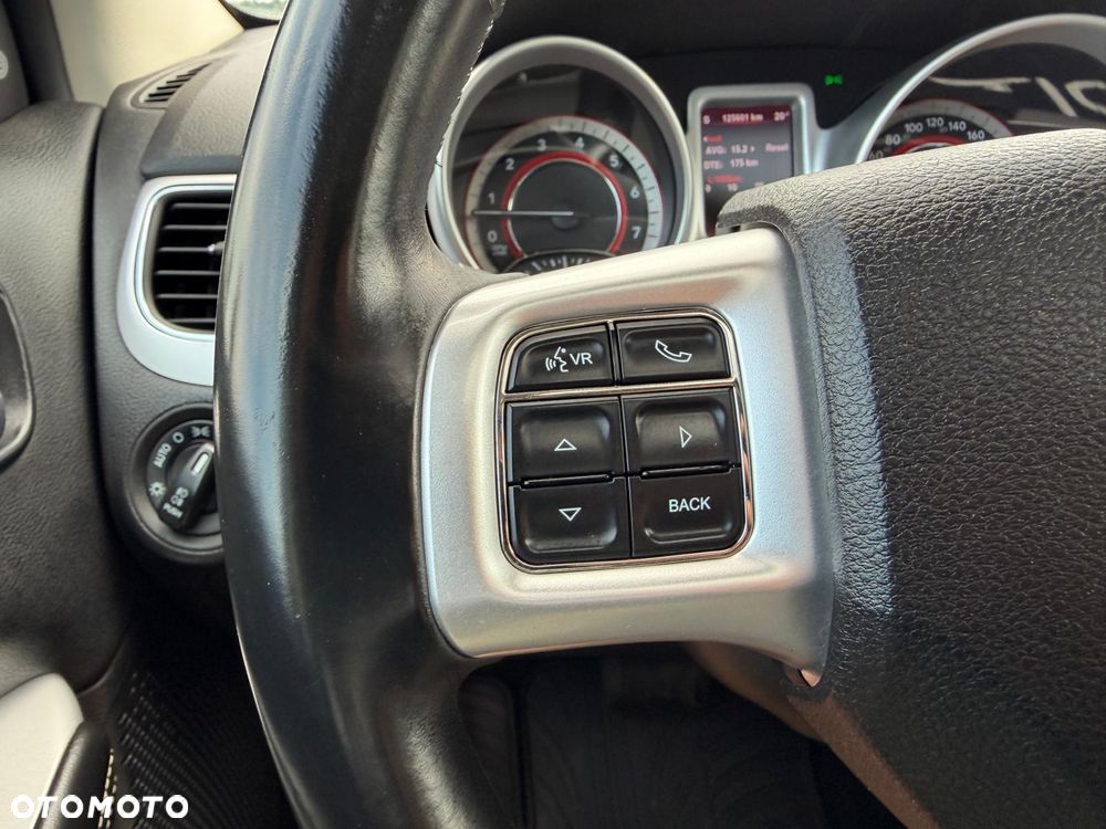 Fiat Freemont 2.4 16V VVT Automatik My - 10