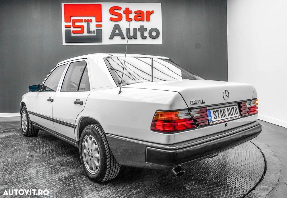 Mercedes-Benz E - 5