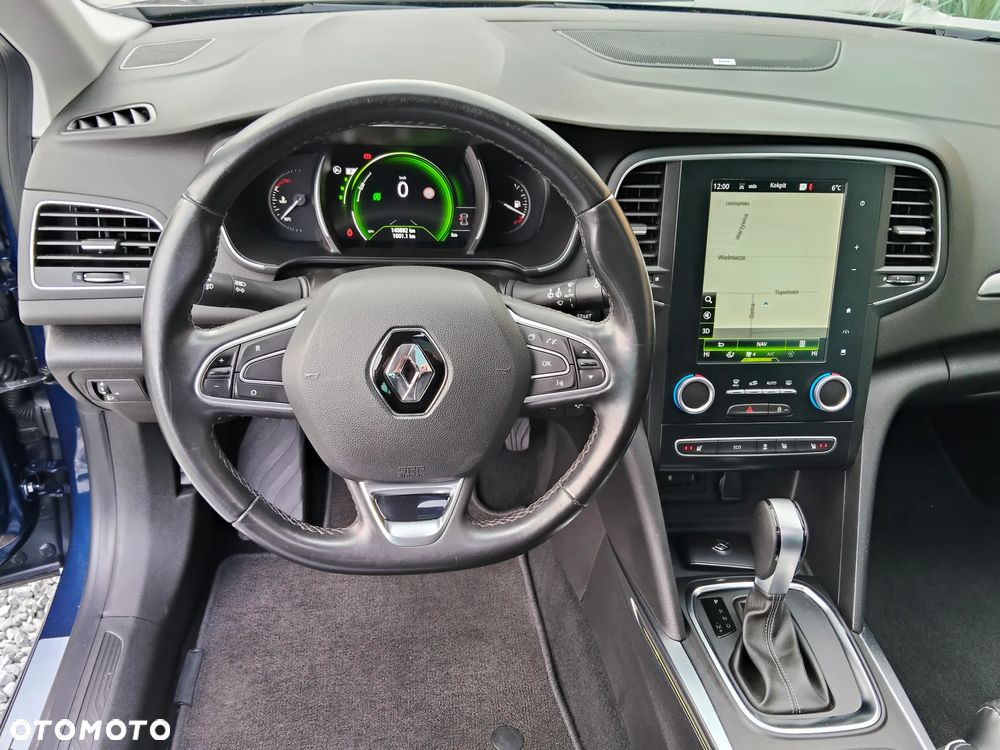 Renault Megane ENERGY dCi 110 EDC BOSE EDITION - 14