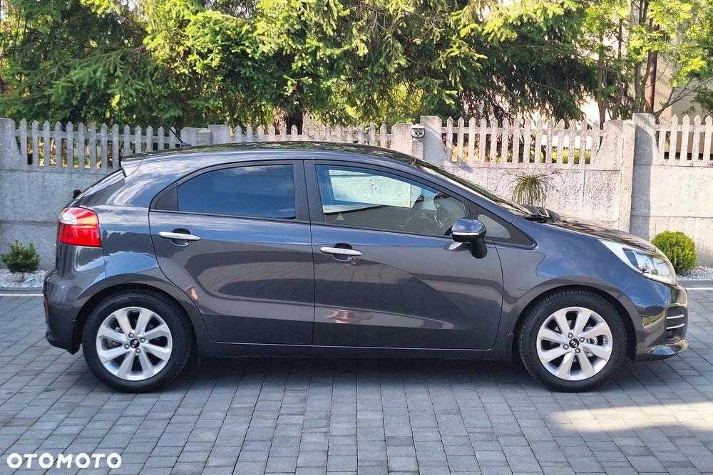 Kia Rio 1.2 L Business Line - 14