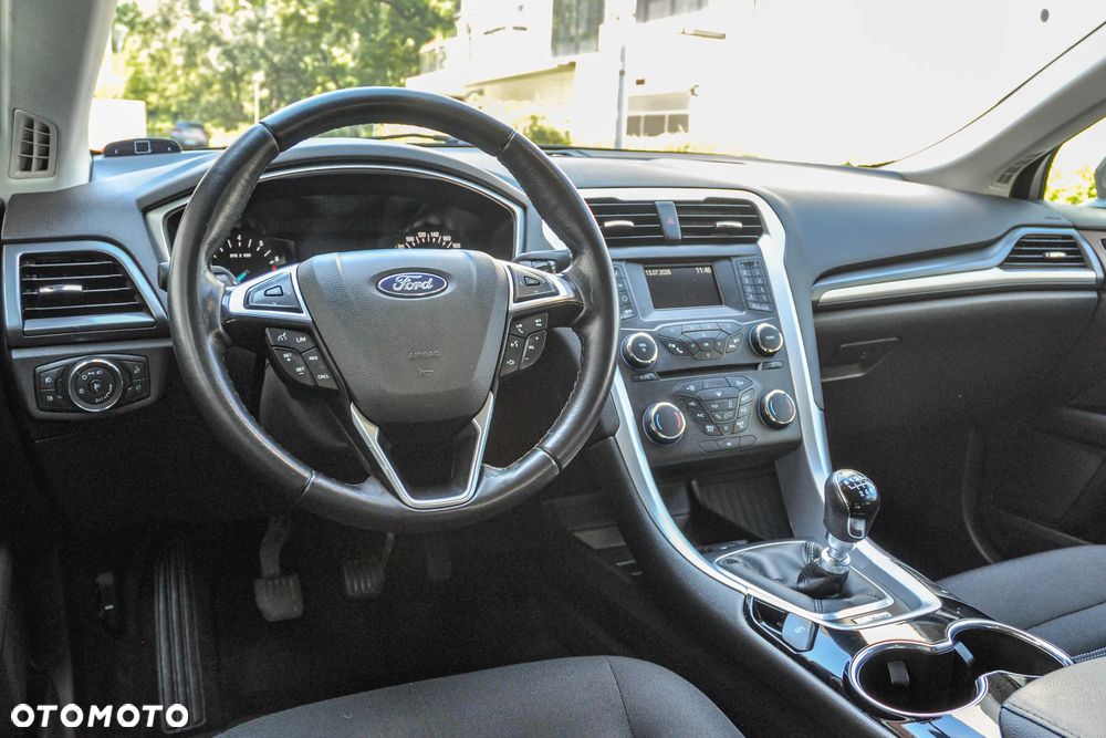 Ford Mondeo - 9