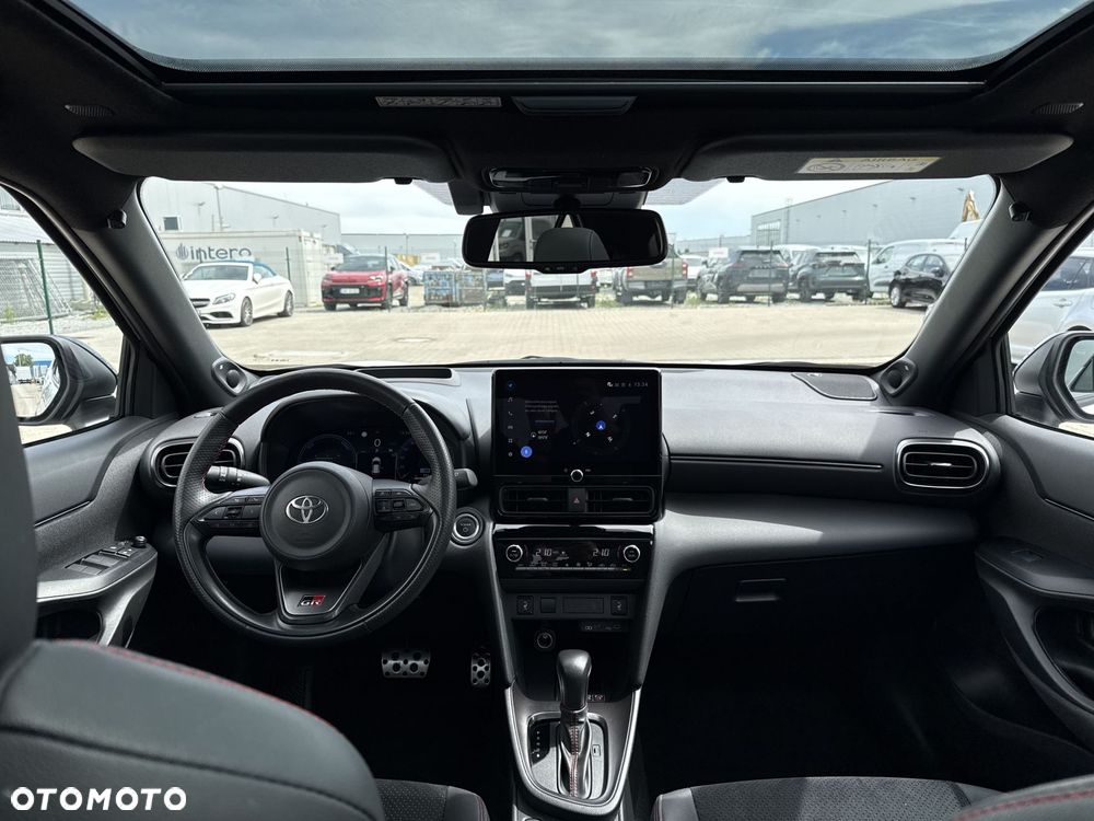Toyota Yaris Cross Hybrid 1.5 GR Sport - 10