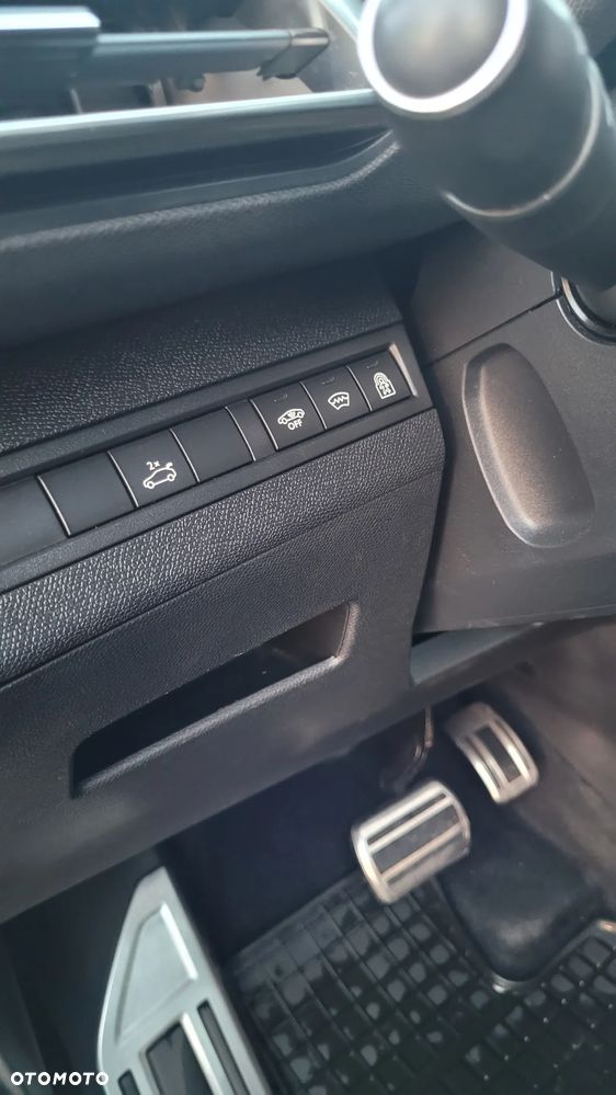 Peugeot 3008 2.0 BlueHDi Crossway S&S EAT8 - 16