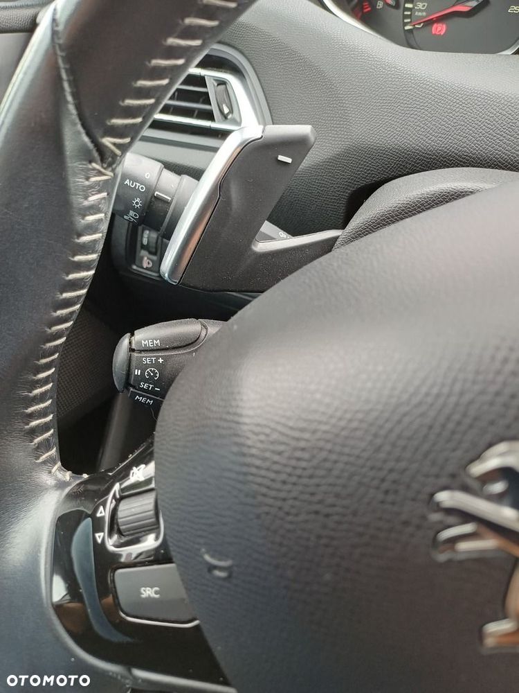 Peugeot 308 - 26