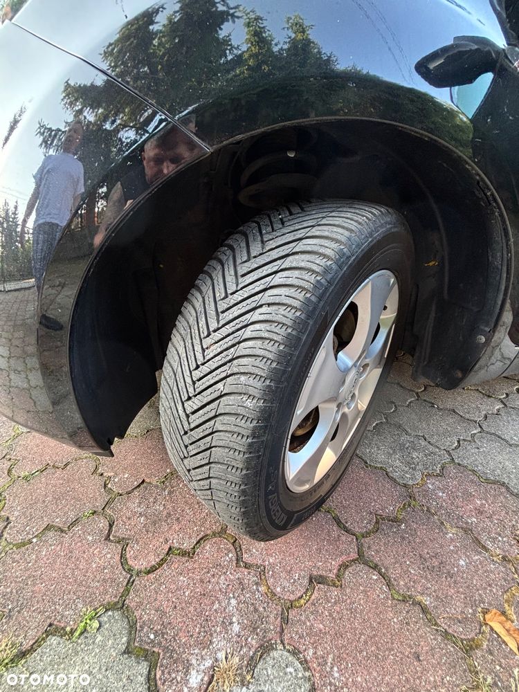 Kia Venga 1.4 CRDi 90 Attract - 10