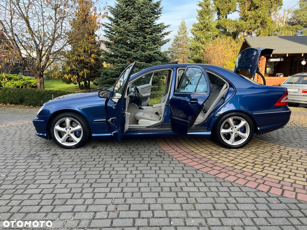 Mercedes-Benz Klasa C - 28