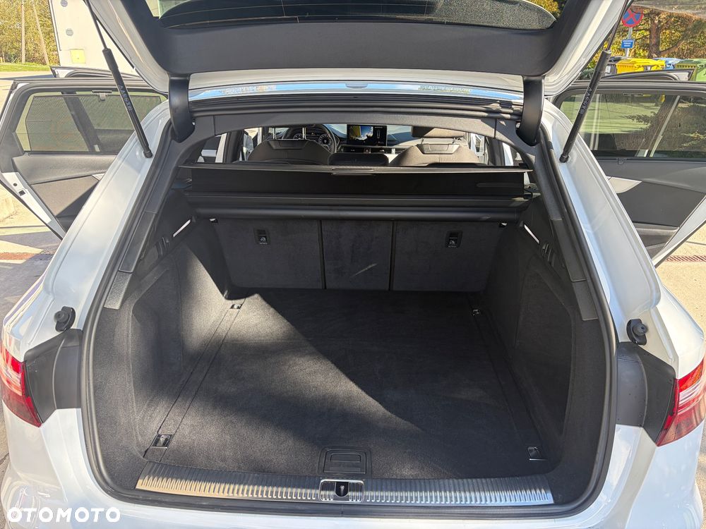 Audi A4 Avant - 9