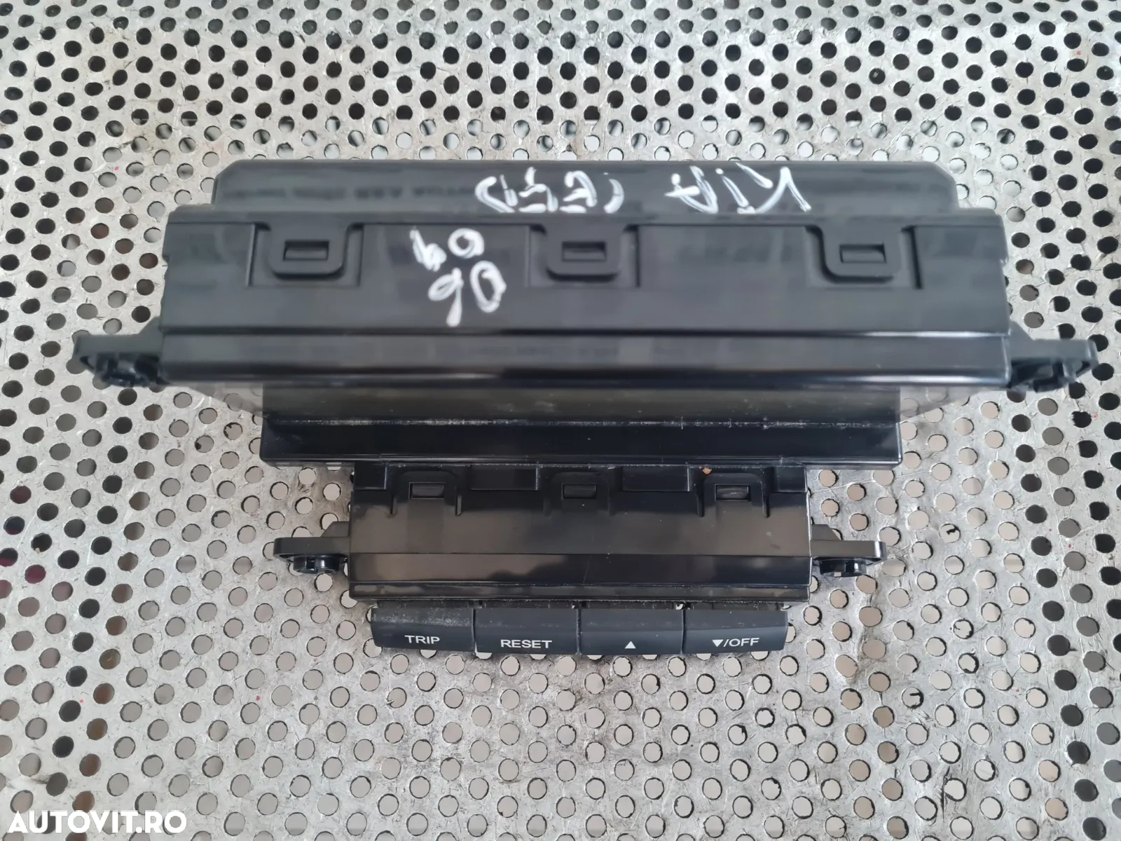 Display Ecran Infocenter Kia Ceed An 2004-2005-2006-2007-2008-2009 Motor 1.6 Crdi D4FB - Dezmembrar - 4