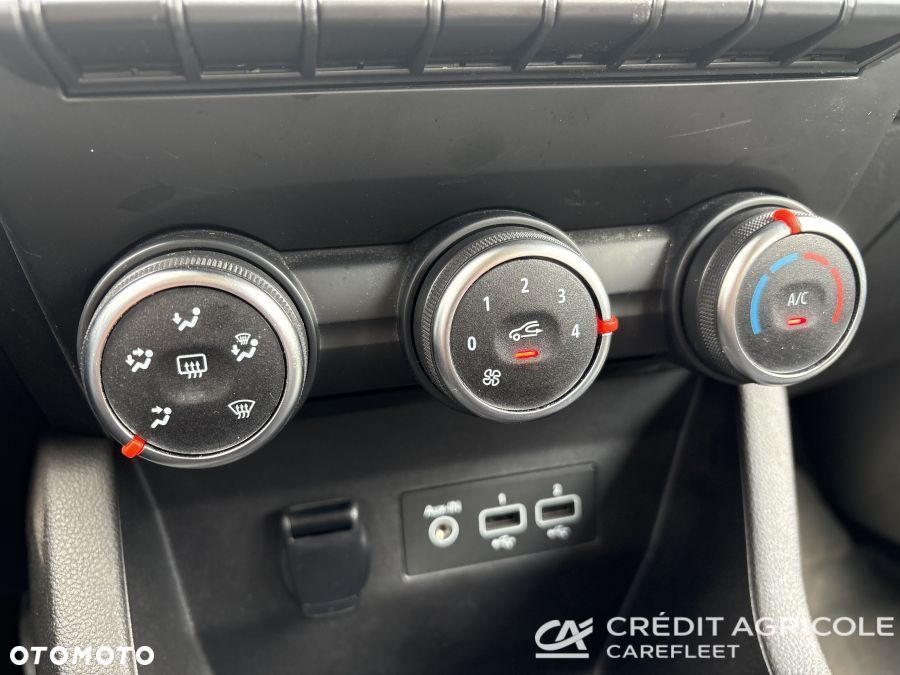 Renault Clio 1.0 TCe Equilibre - 29
