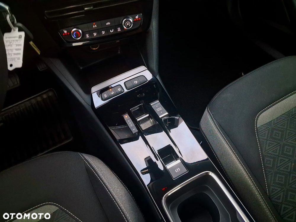 Opel Mokka 1.2 T Elegance S&S - 32