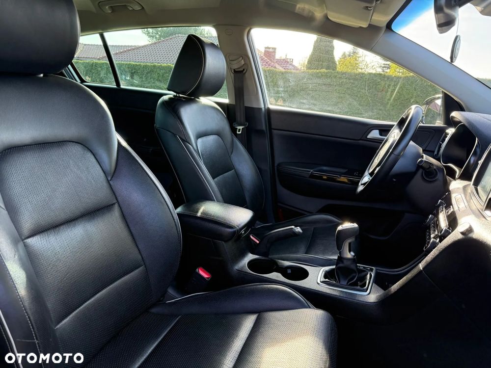 Kia Sportage 1.7 CRDI Business Line L 2WD - 11