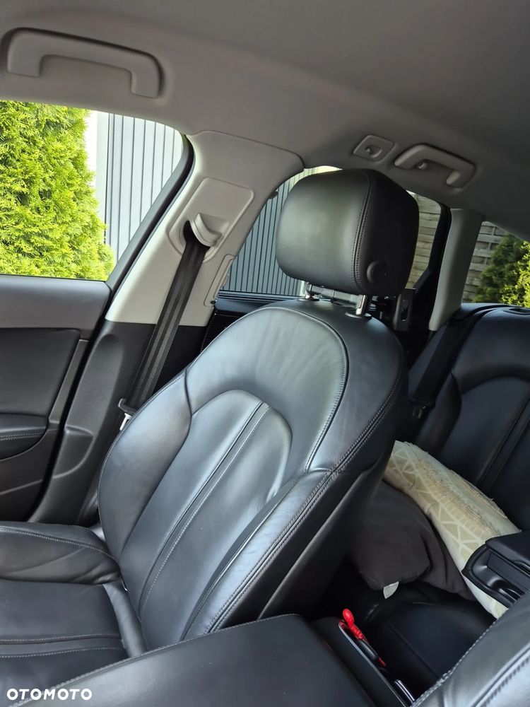 Audi A6 Allroad - 14