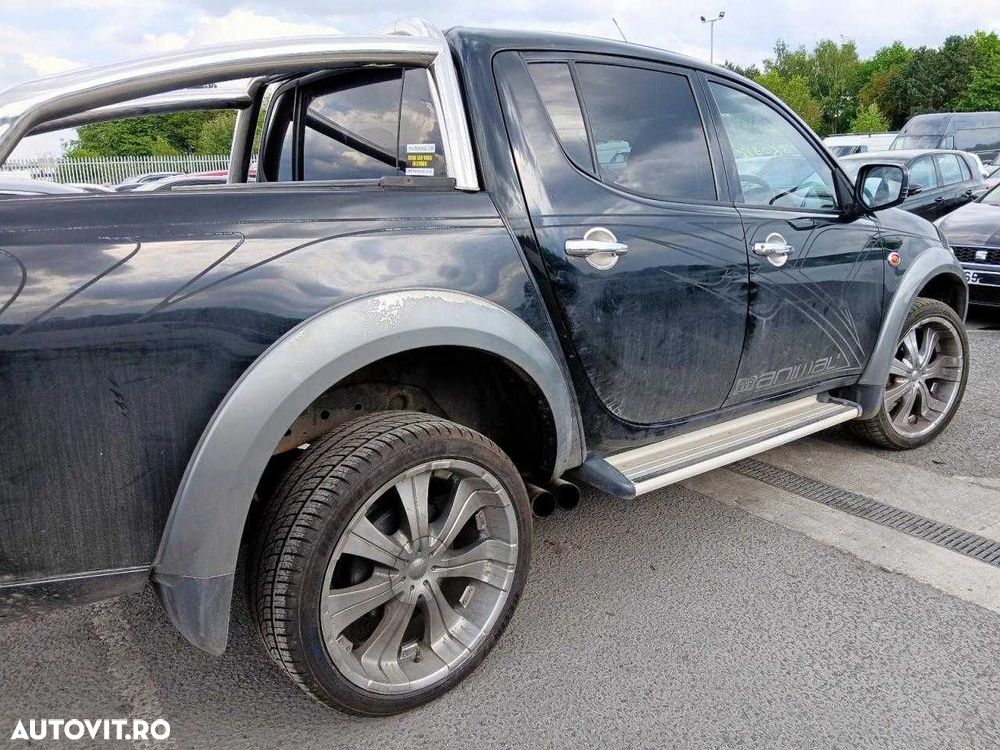 Dezmembrez Mitsubishi L200 2.5 Diesel 2006 - 7