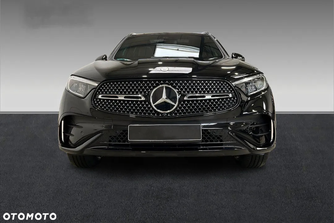 Mercedes-Benz GLC 200 d 4Matic 9G-TRONIC AMG Line Advanced - 3