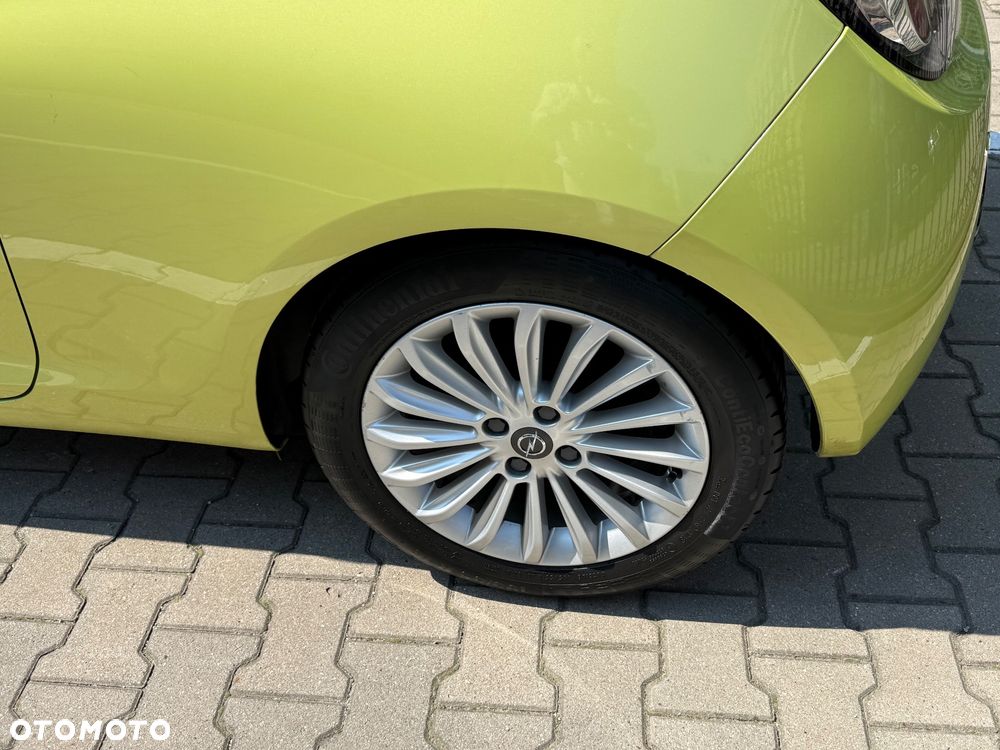 Opel Adam 1.4 Glam - 22