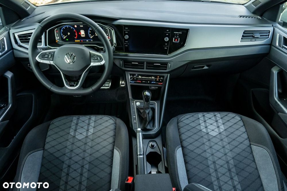 Volkswagen Polo - 23