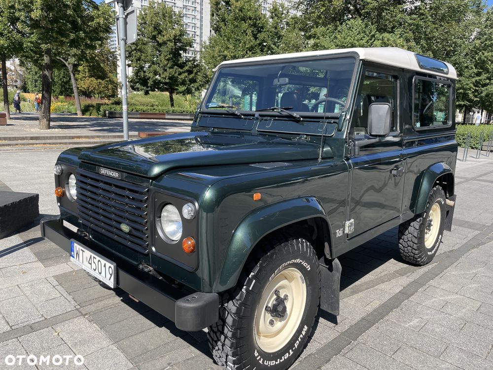 Land Rover Defender - 6