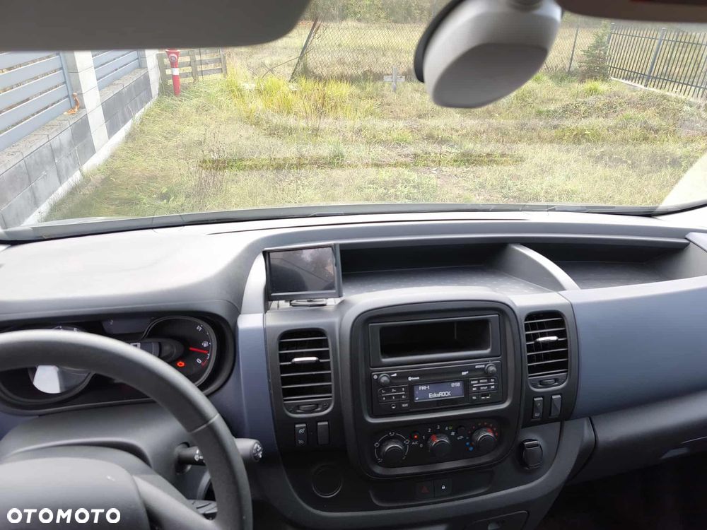 Opel VIVARO - 17