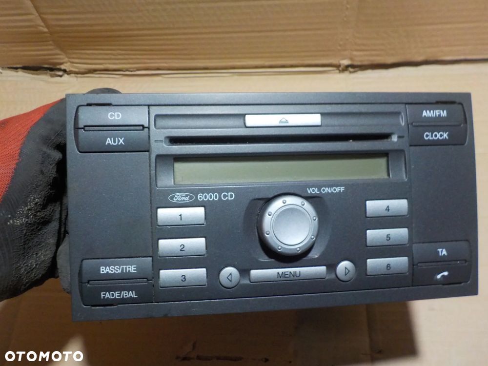 FORD TRANSIT MK7 RADIO - 1