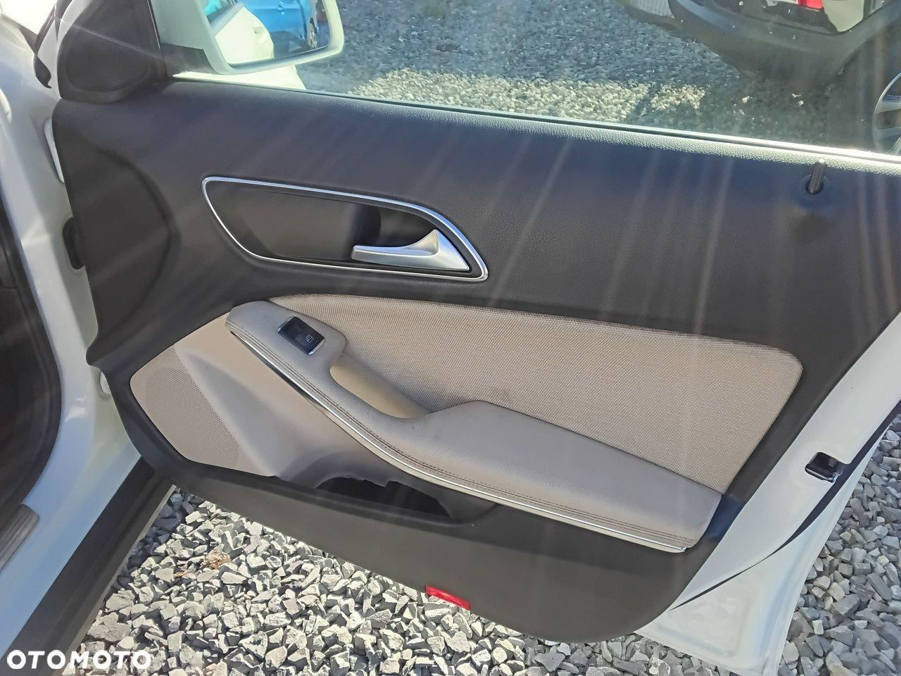 Mercedes-Benz GLA - 31