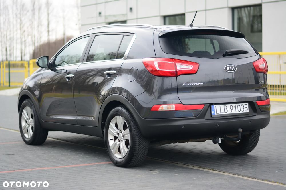 Kia Sportage 2.0 CRDI 4WD Spirit - 11