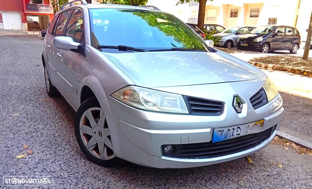 Renault Mégane Break 1.5 dCi Dynamique - 1