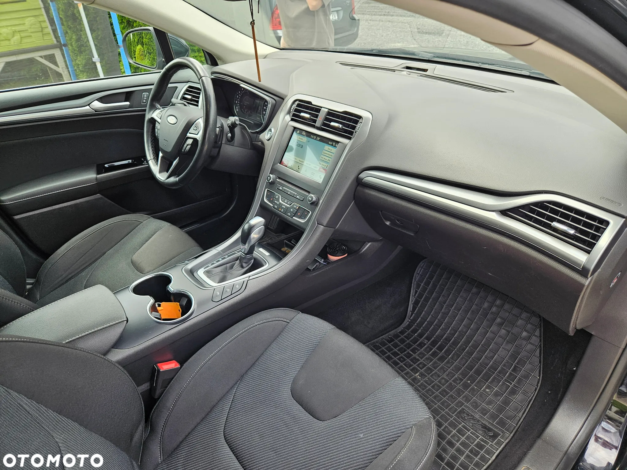 Ford Mondeo 2.0 TDCi Titanium PowerShift - 16