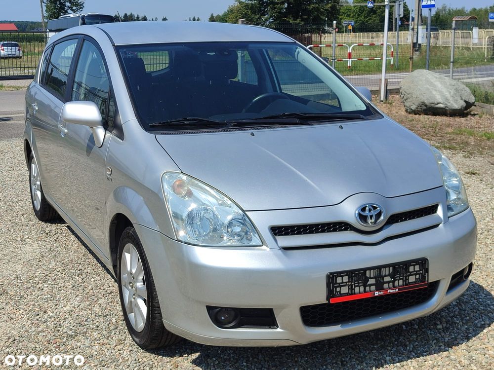 Toyota Corolla Verso - 7