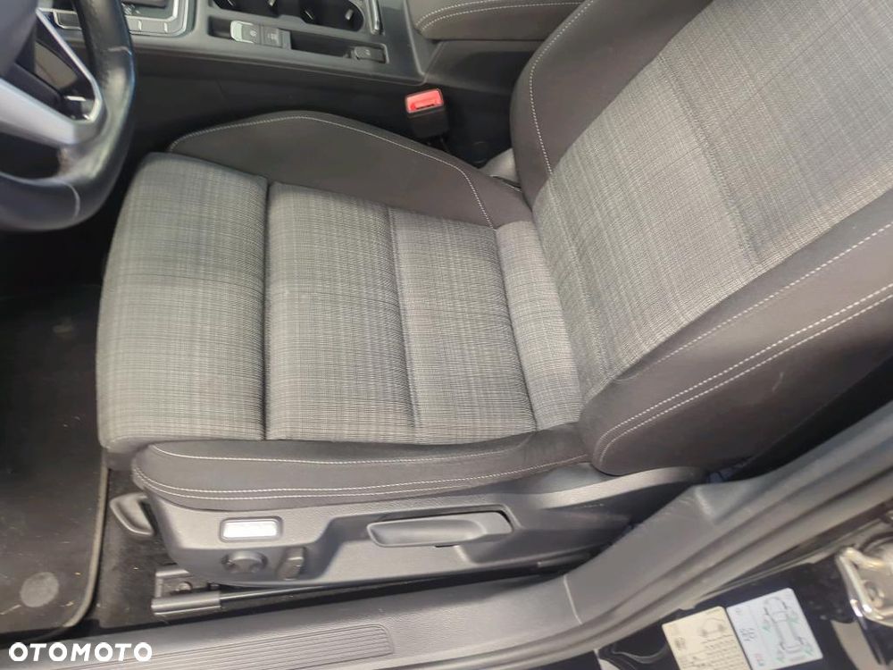 Volkswagen Passat 2.0 TDI EVO Business - 16