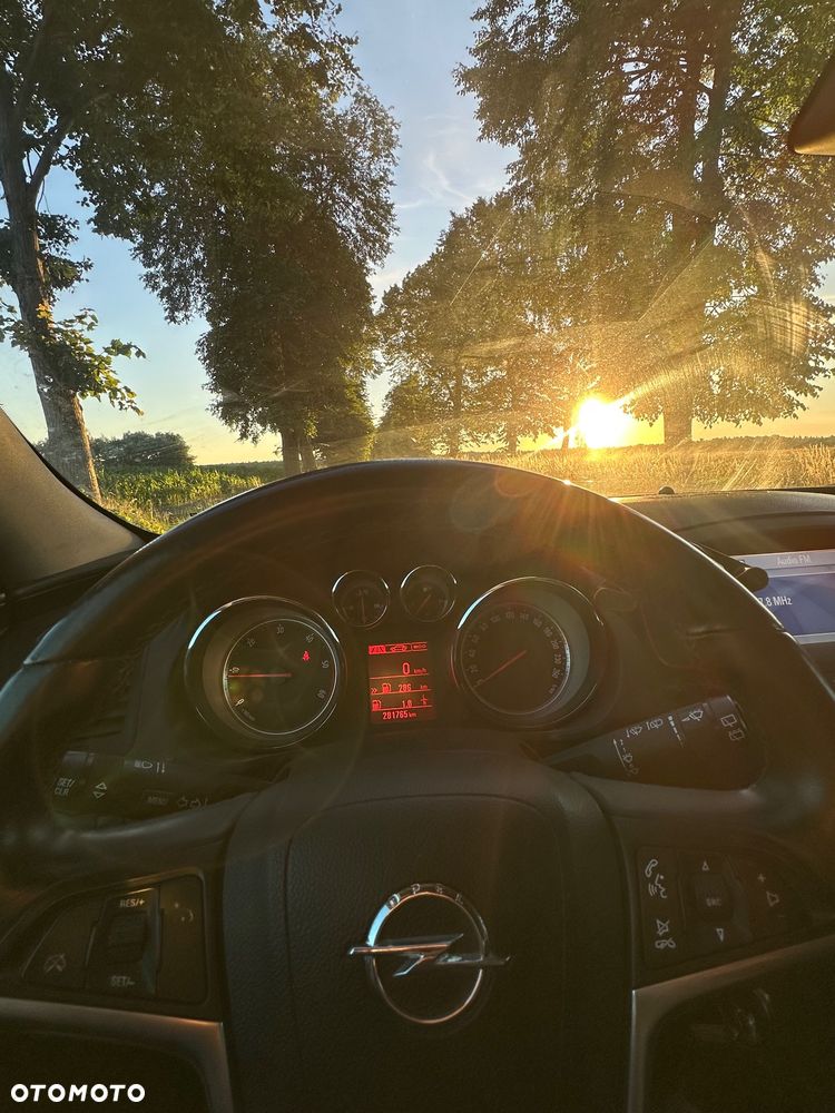 Opel Insignia 2.0 CDTI Cosmo - 12
