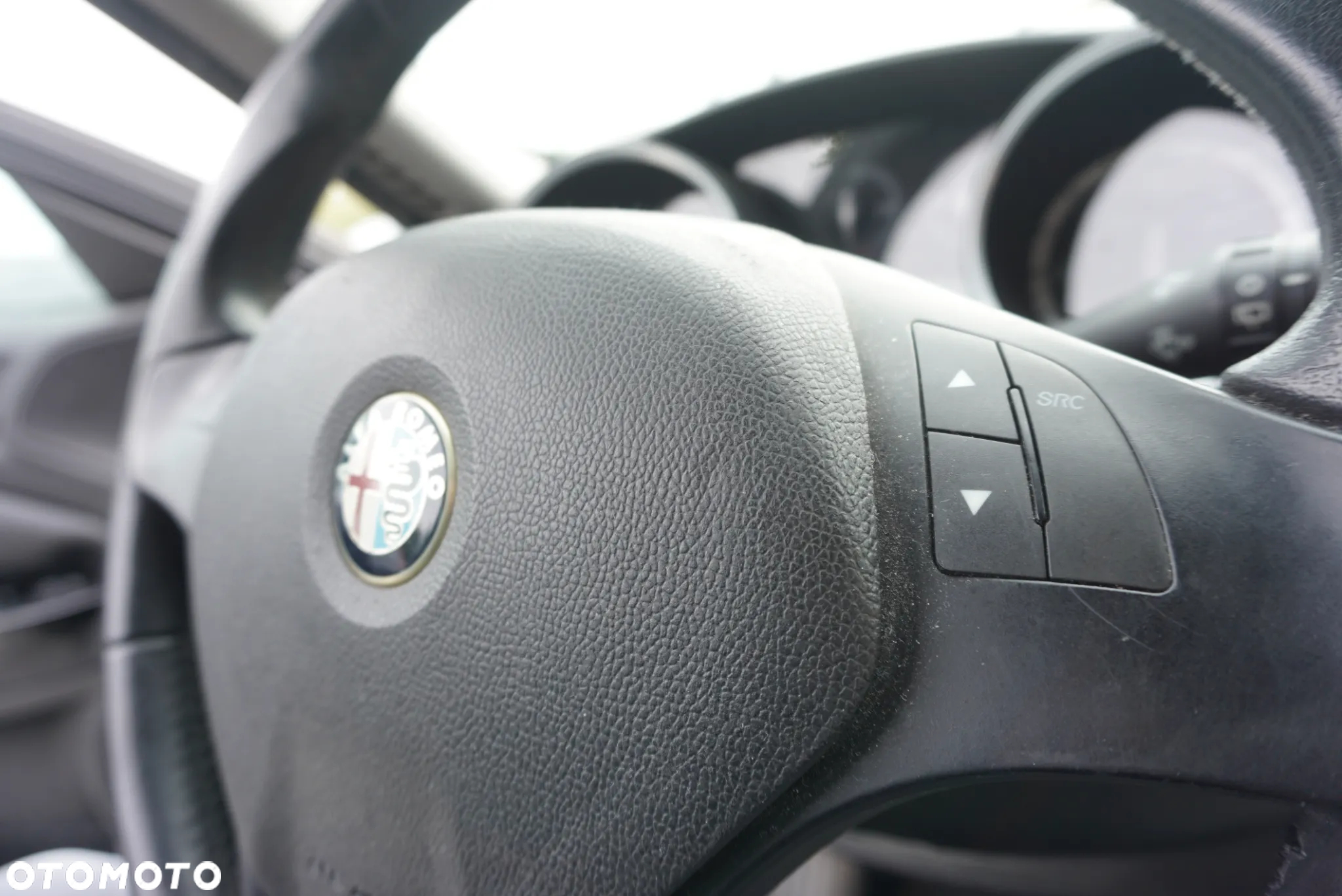 Alfa Romeo Giulietta 1.6 JTDM 16V - 26