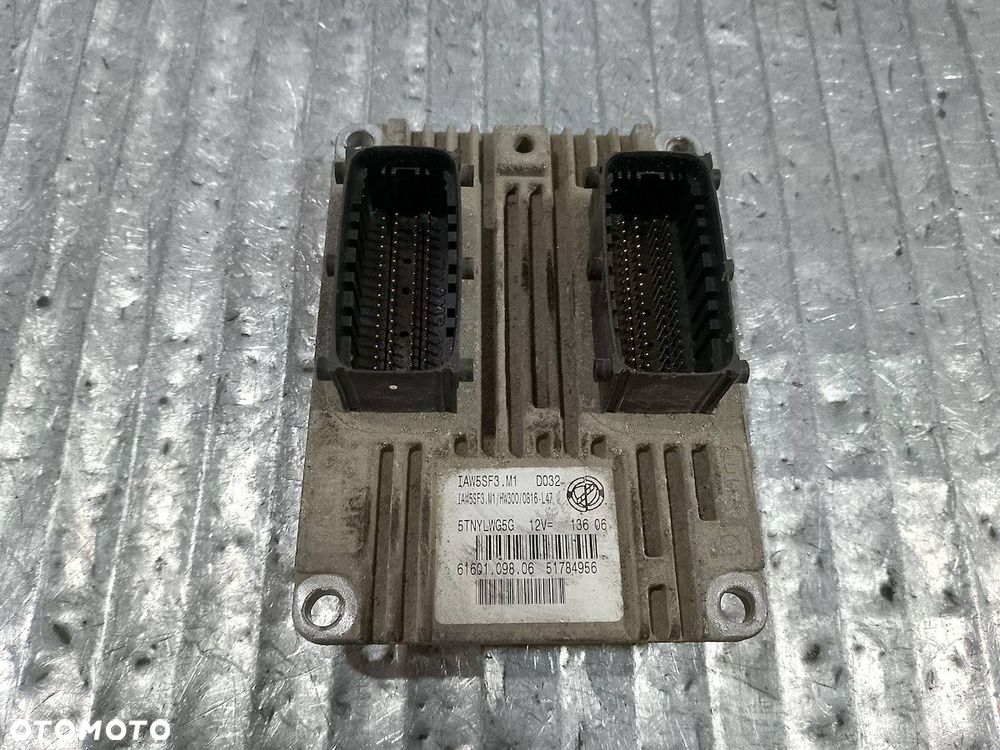 KOMPUTER, STEROWNIK FIAT GRANDE PUNTO 51784956 1.2 8V - 4