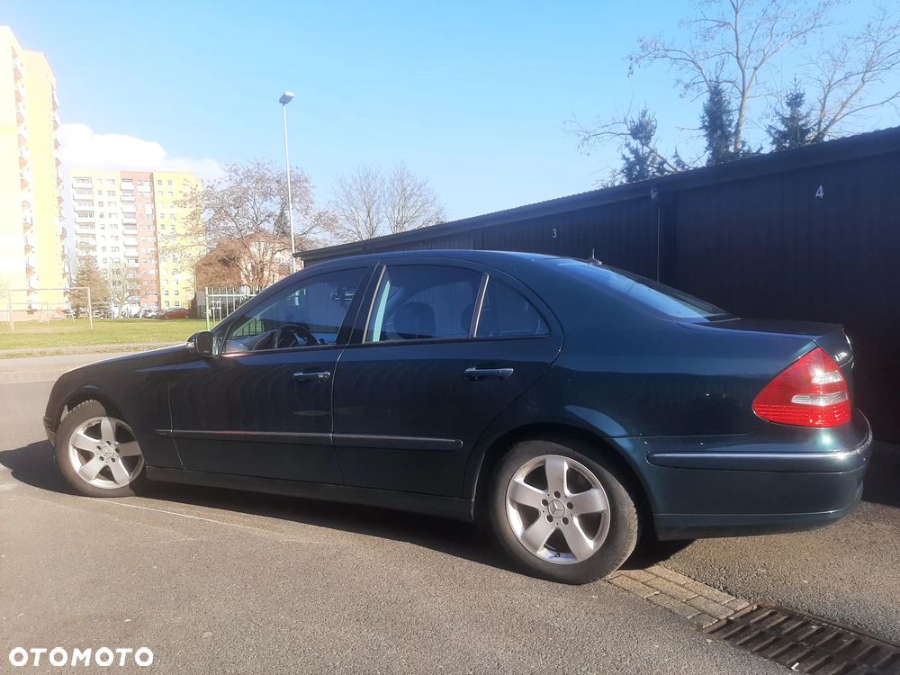 Mercedes-Benz Klasa E - 2