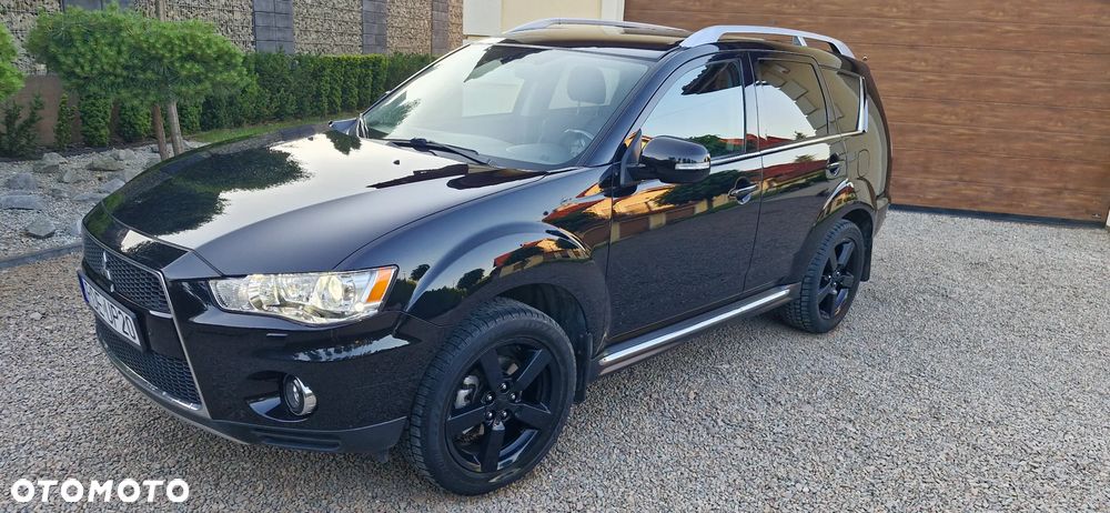 Mitsubishi Outlander 2.0 DID Intense + SE - 3