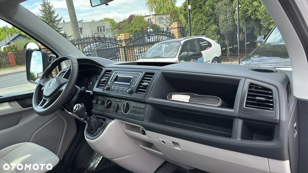 Volkswagen Transporter T6 - 18