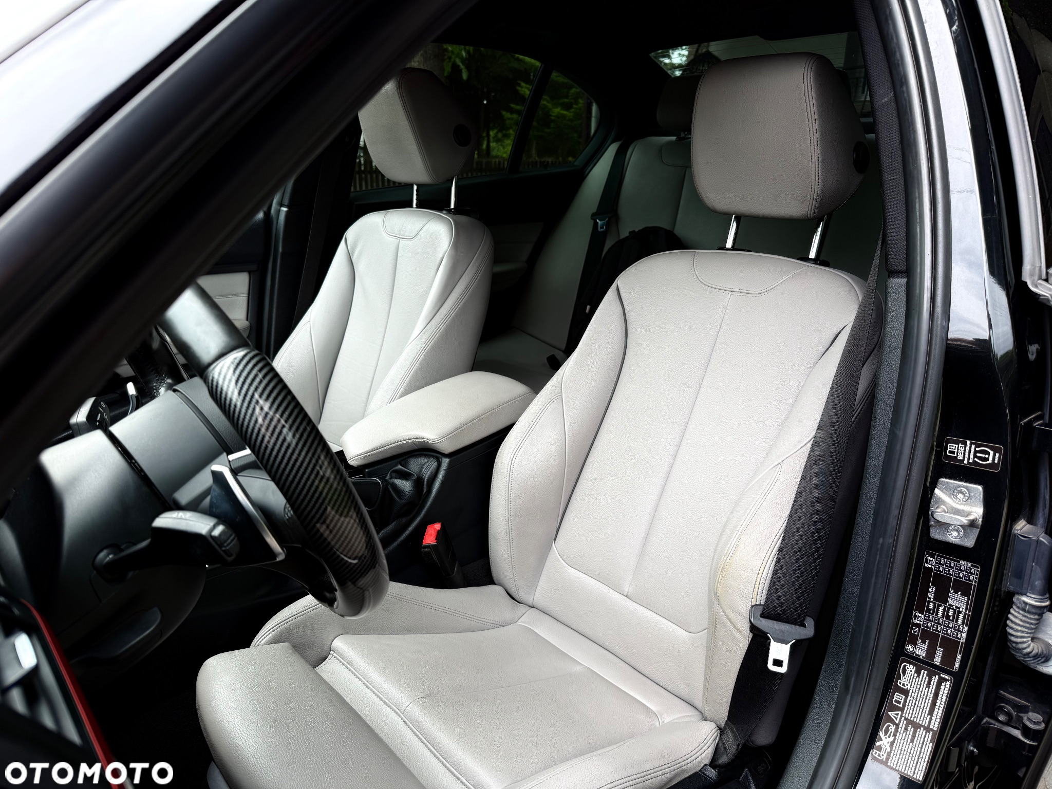 BMW Seria 3 320i xDrive Sport Line - 15