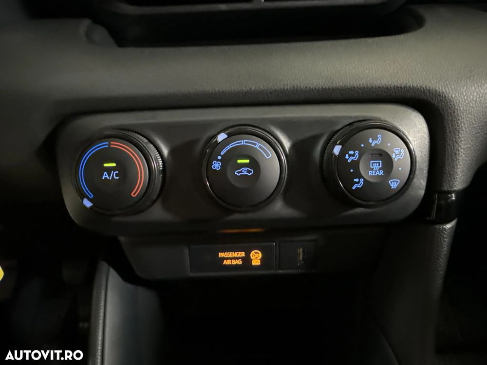 Toyota Yaris - 17