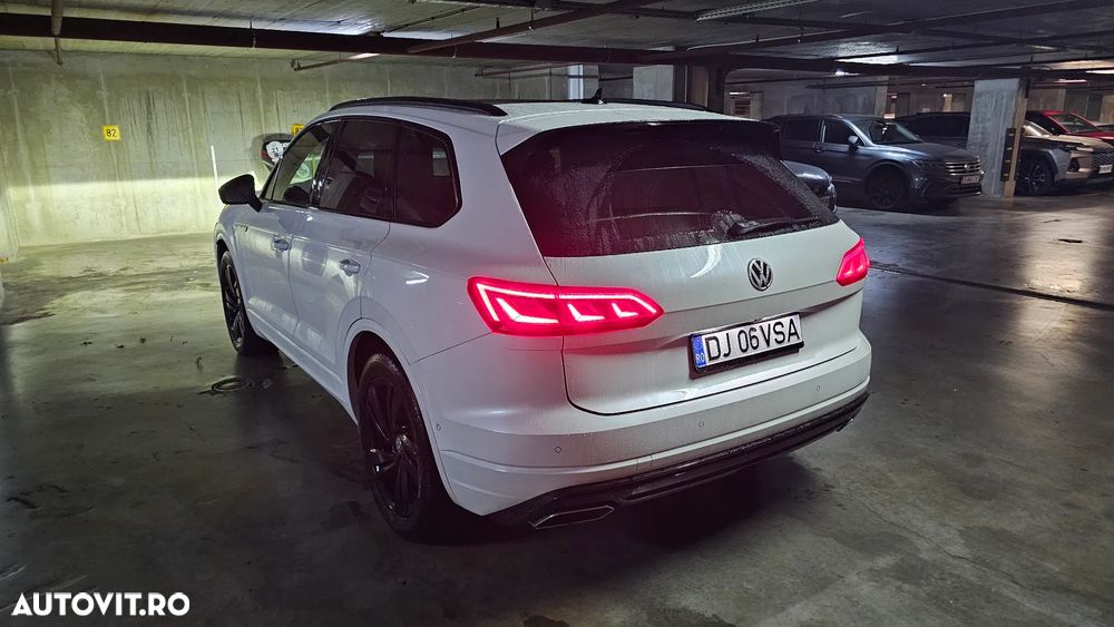 Volkswagen Touareg 3.0 V6 TDI SCR 4Motion Automatik R-Line - 3