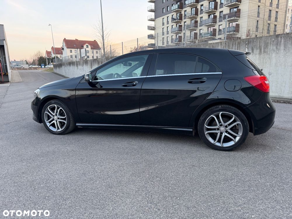 Mercedes-Benz Klasa A 180 7G-DCT - 7