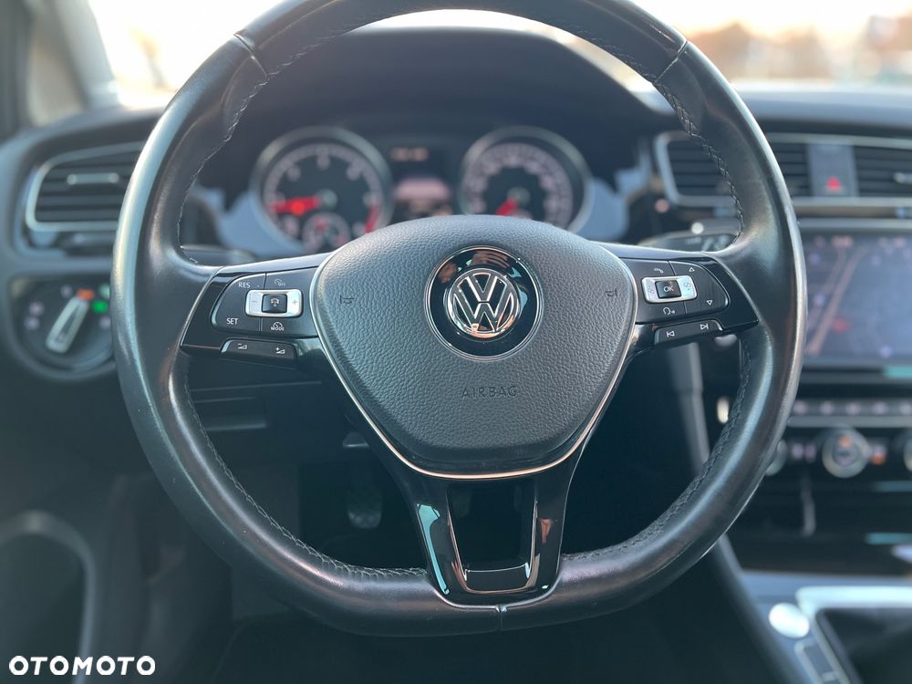 Volkswagen Golf Variant 2.0 TDI (BlueMotion Technology) Highline - 16