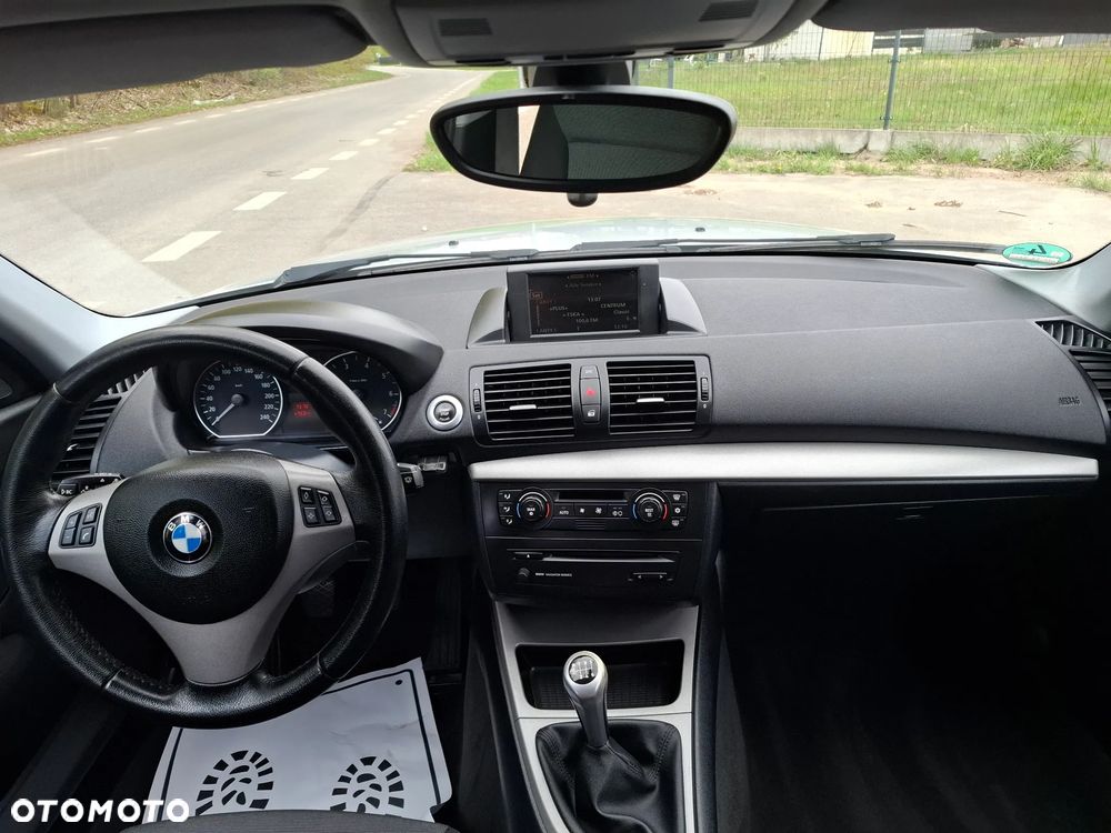 BMW Seria 1 - 11