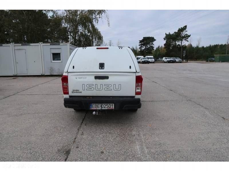 Isuzu D-Max - 6