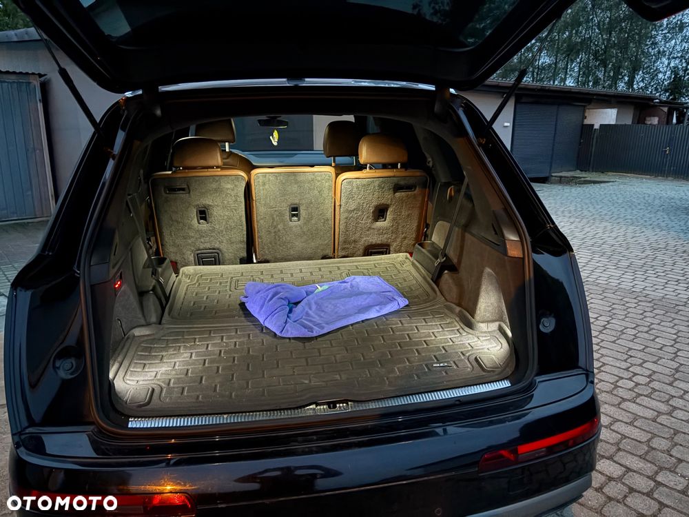Audi Q7 3.0 TFSI Quattro Tiptr - 17