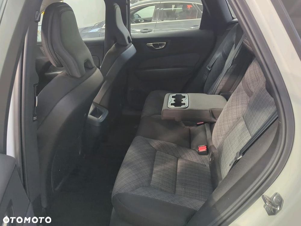 Volvo XC 60 B4 B Core - 6