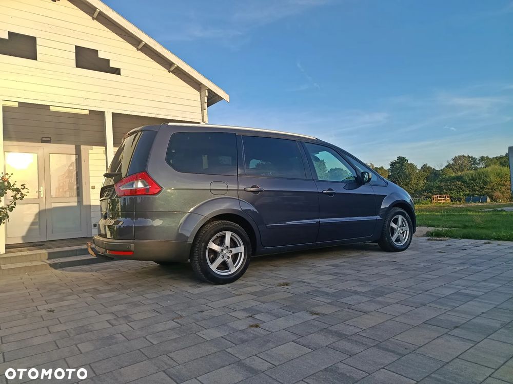 Ford Galaxy 2.0 TDCi Trend - 14