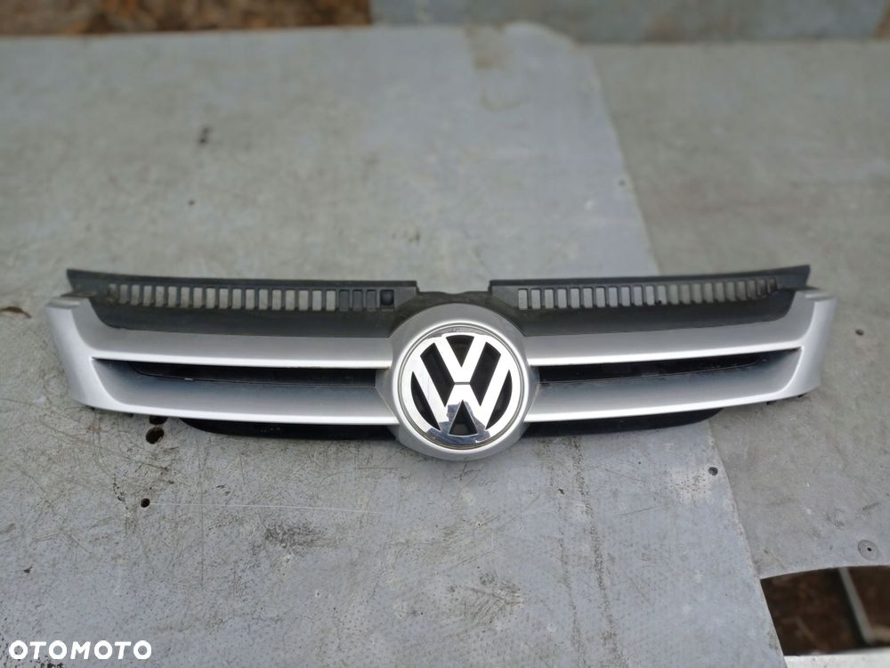 atrapa grill vw golf v plus la7w 5m0853651a - 1