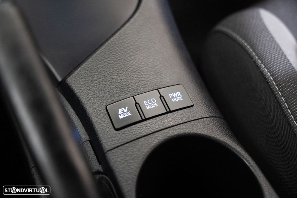 Toyota Auris Touring Sports - 17