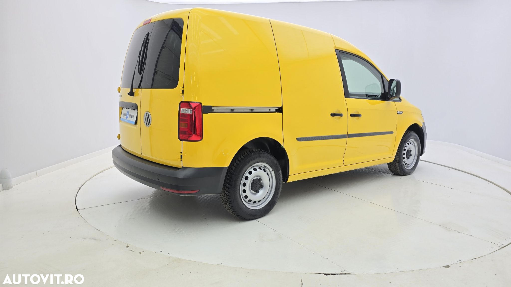 Volkswagen Caddy - 6