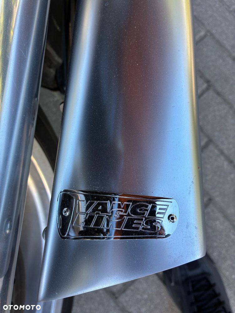 Harley-Davidson V-Rod Muscle - 8